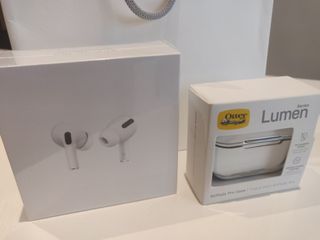 （分類：）位於 。 由 rhydb 提交（商品編號 1094176245，圖片 1）。簡介： 。