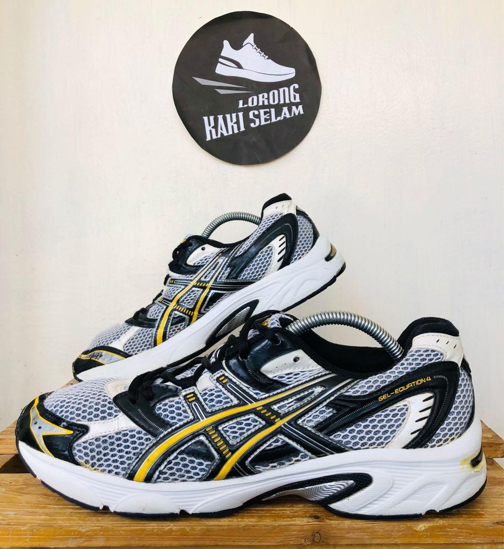 Asics size 8.5 UK original bundle Men s Fashion Footwear