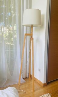 (Category: ) located in . Submitted by seller_of_stuff007 (Listing ID 1094168782, Image 1). Description: .