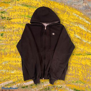 (Category: ) located in . Submitted by thriftdefit (Listing ID 1093956976, Image 1). Description: .