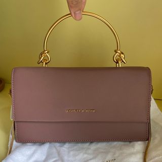 （分類：）位於 。 由 tuiest 提交（商品編號 1094229689，圖片 1）。簡介： 。