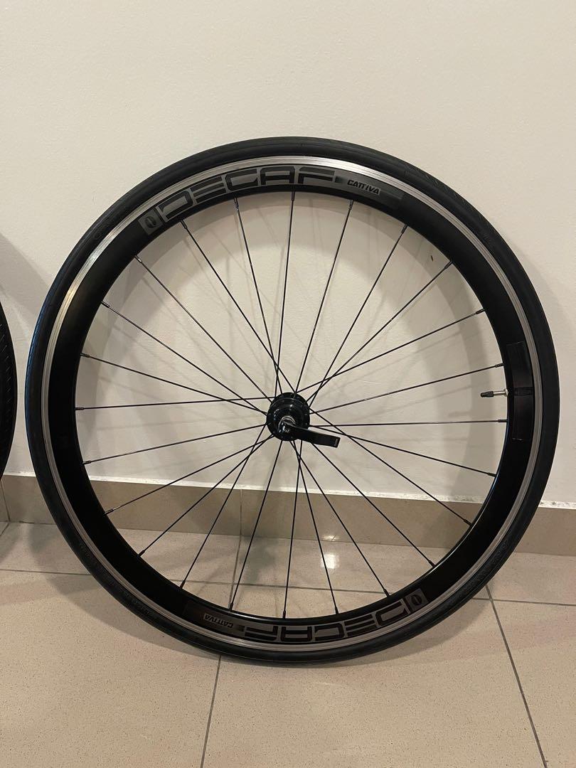 deca cattiva 700c