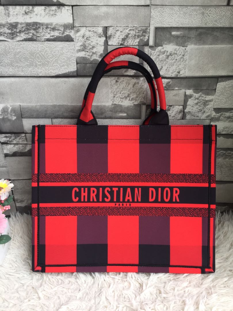 Christian dior sales book tote red