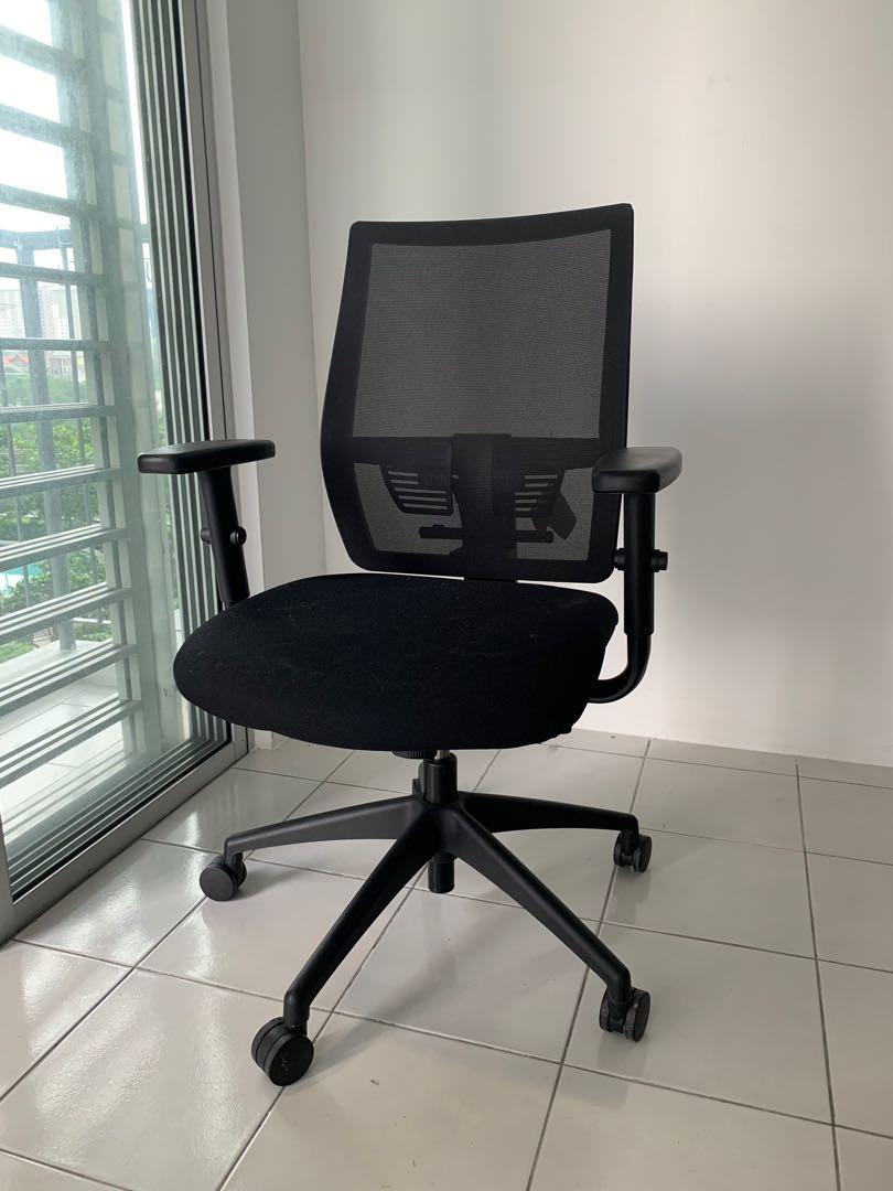 Easy by Haworth desk chair, Furniture & Home Living, Furniture, Chairs