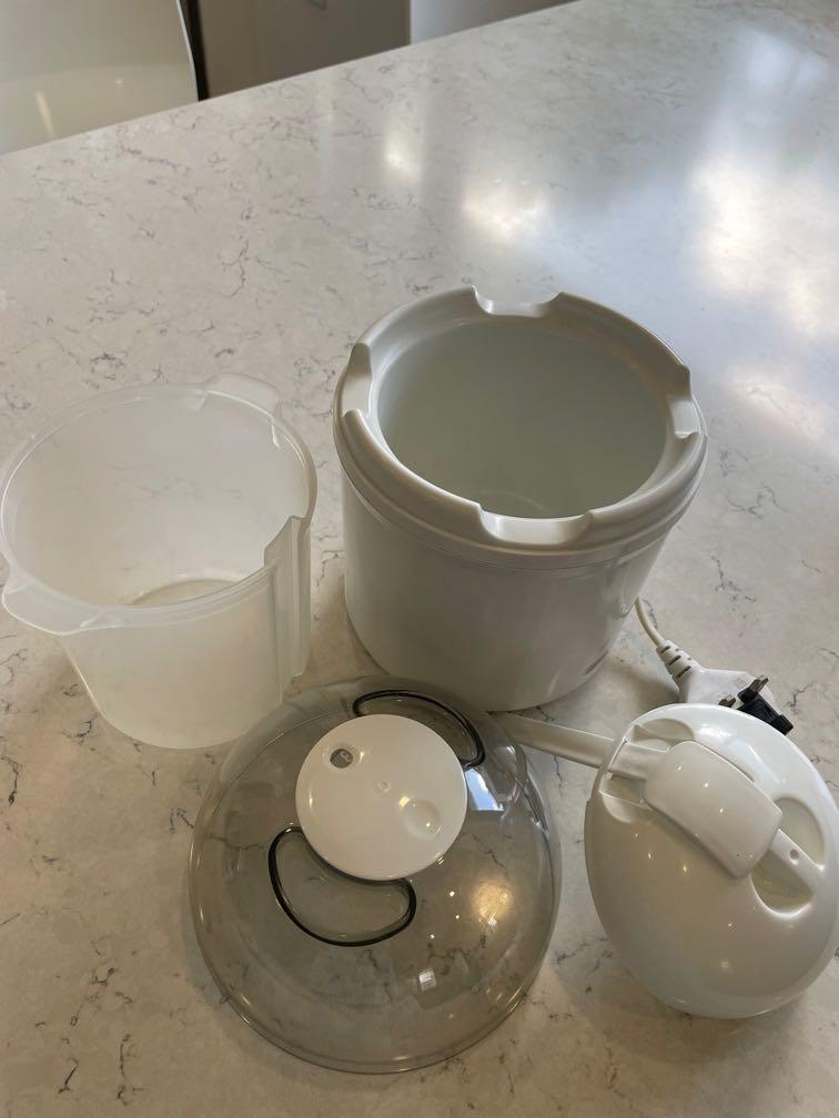 Electrical Yoghurt Maker (Lakeland) with User Manual, TV & Home