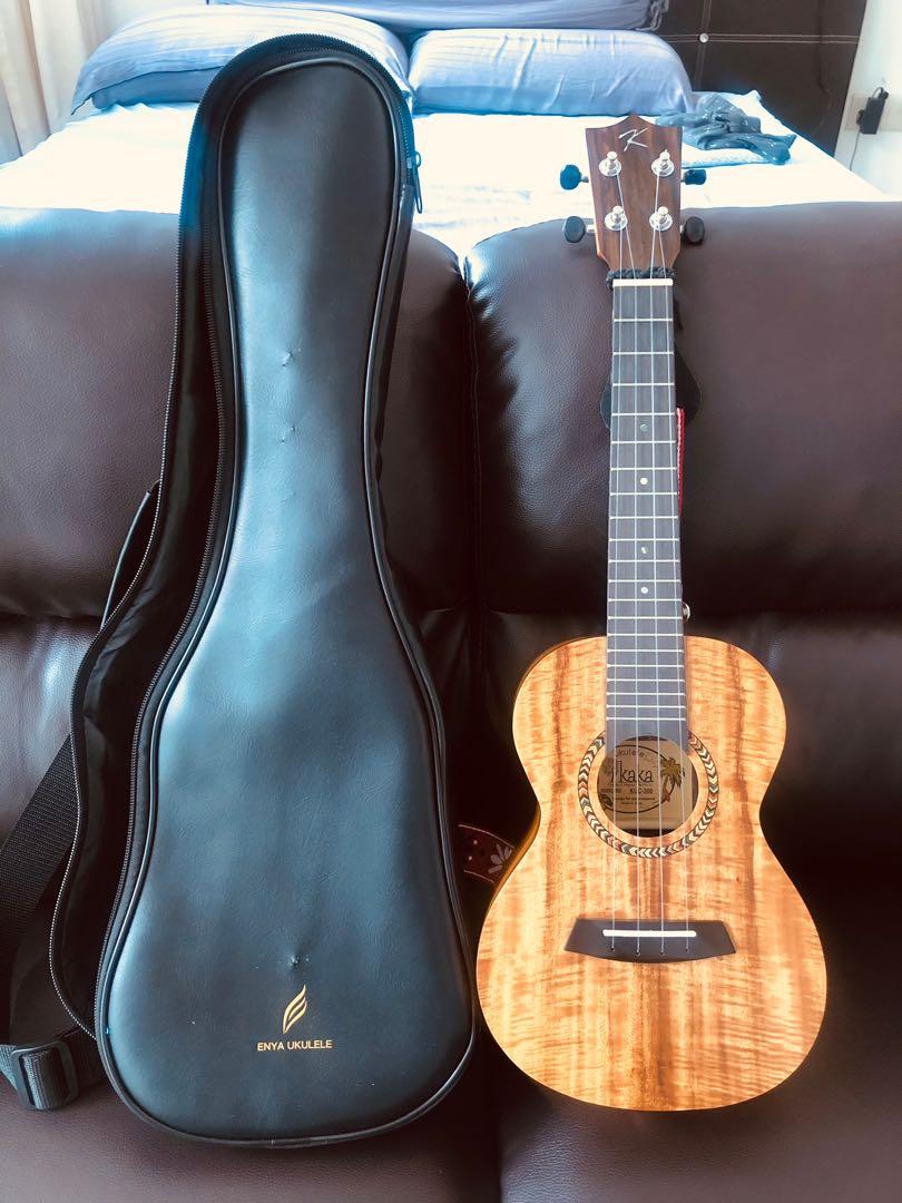 Enya Nova U Carbon Travel Concert Ukulele Review