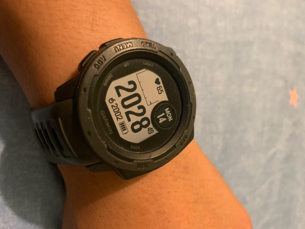 Garmin on sale instinct graphite