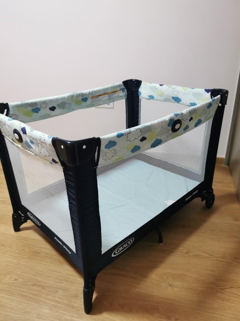 Tot Quad Portable Playpen Confetti Chicco, 45 OFF