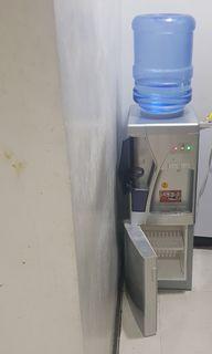 Hanabishi Water Dispenser Hot and Cold