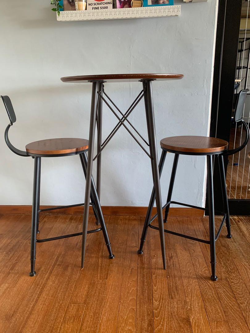 High Table And Chair Bar Stool Set