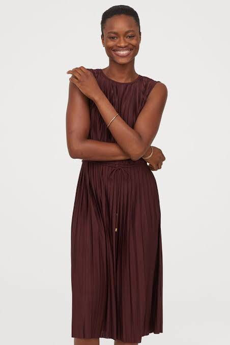 H & sales m pleated dress