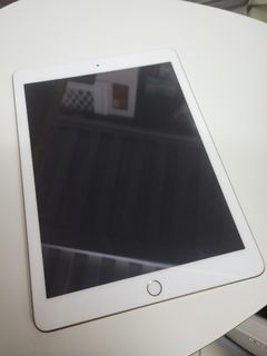 （分類：）位於 。 由 jaimejessamine 提交（商品編號 1094335864，圖片 1）。簡介： 。