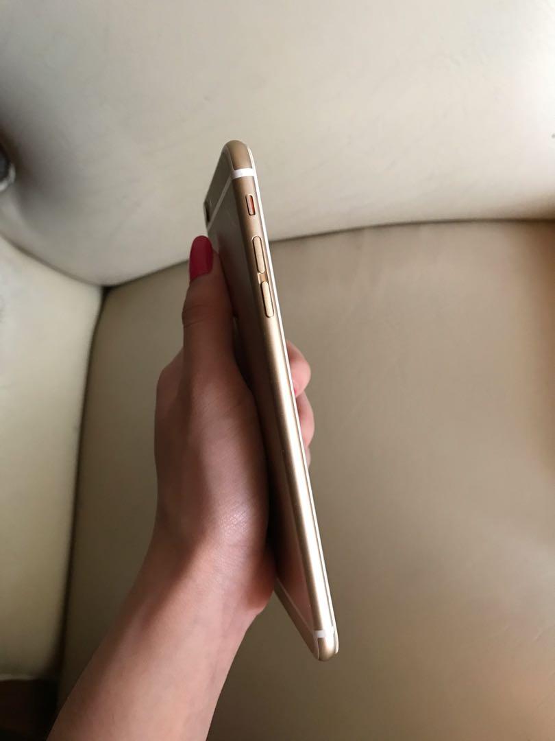 Iphone 6 plus (Defective LCD) (Category: iPhone 6 Series) located in Pasig City. Submitted by nicll (Listing ID 1094145028, Image 3). Description: Iphone 6 plus 16 gb ***Defective LCD.