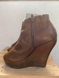 SALE!Jeffrey Campbell Heels Size 38