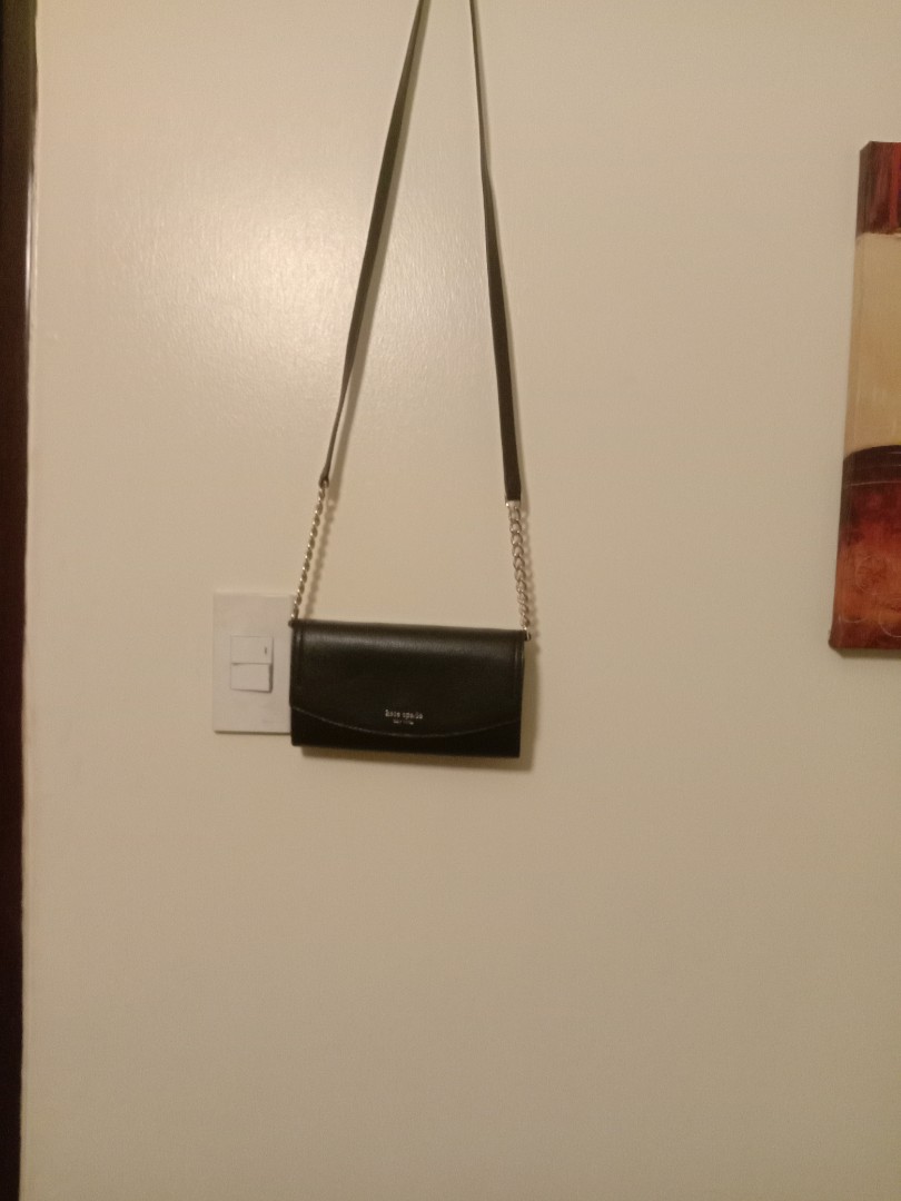 Kate Spade Wallet sling bag, Women's Fashion, Bags & Wallets, Wallets &  Card holders on Carousell