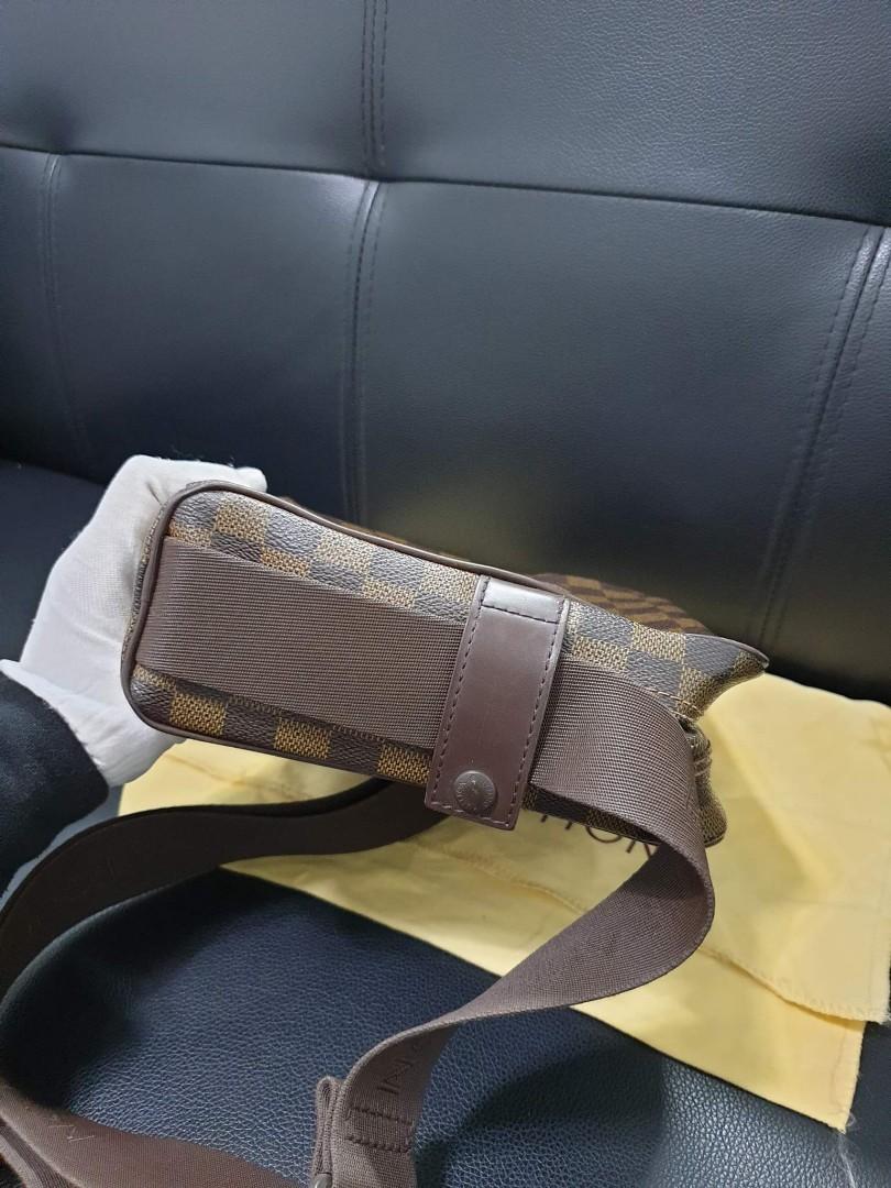 Louis Vuitton Ebene Olav PM Messenger Bag – The Closet