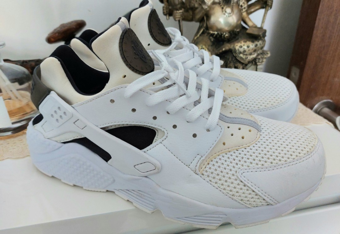 white huaraches size 11