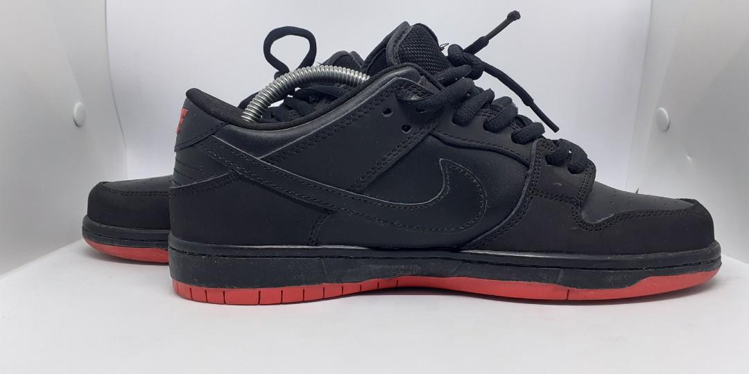 dunk black pigeon