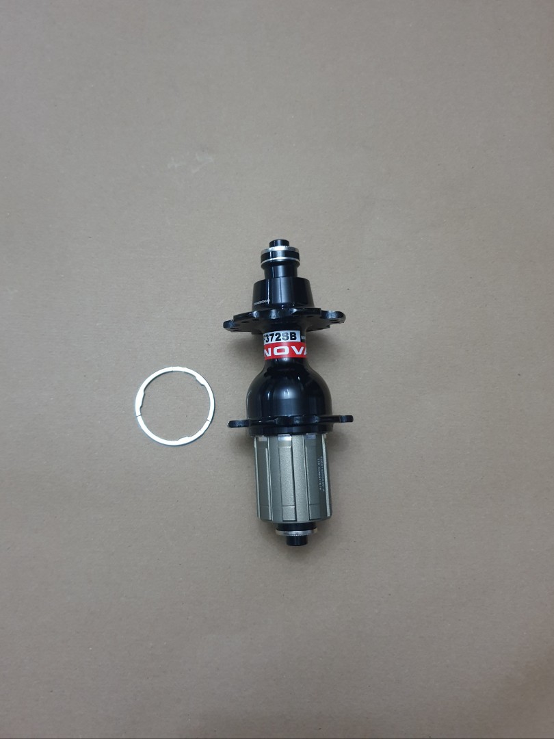 NOVATEC A271 F372SB road bike hub 20 24 holes PAIR BRAND NEW