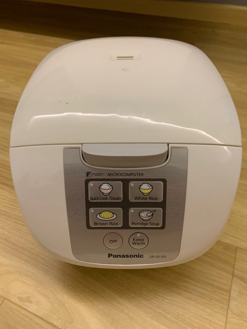 Panasonic rice cooker SRDF101, Furniture & Home Living, Kitchenware
