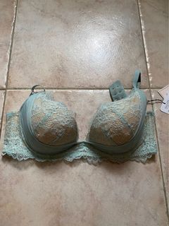 （分類：）位於 。 由 essential.hk 提交（商品編號 1094256452，圖片 1）。簡介： 。