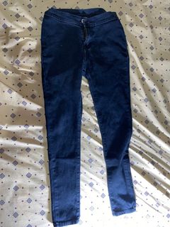 (Category: ) located in . Submitted by francesaleli (Listing ID 1094228085, Image 1). Description: .