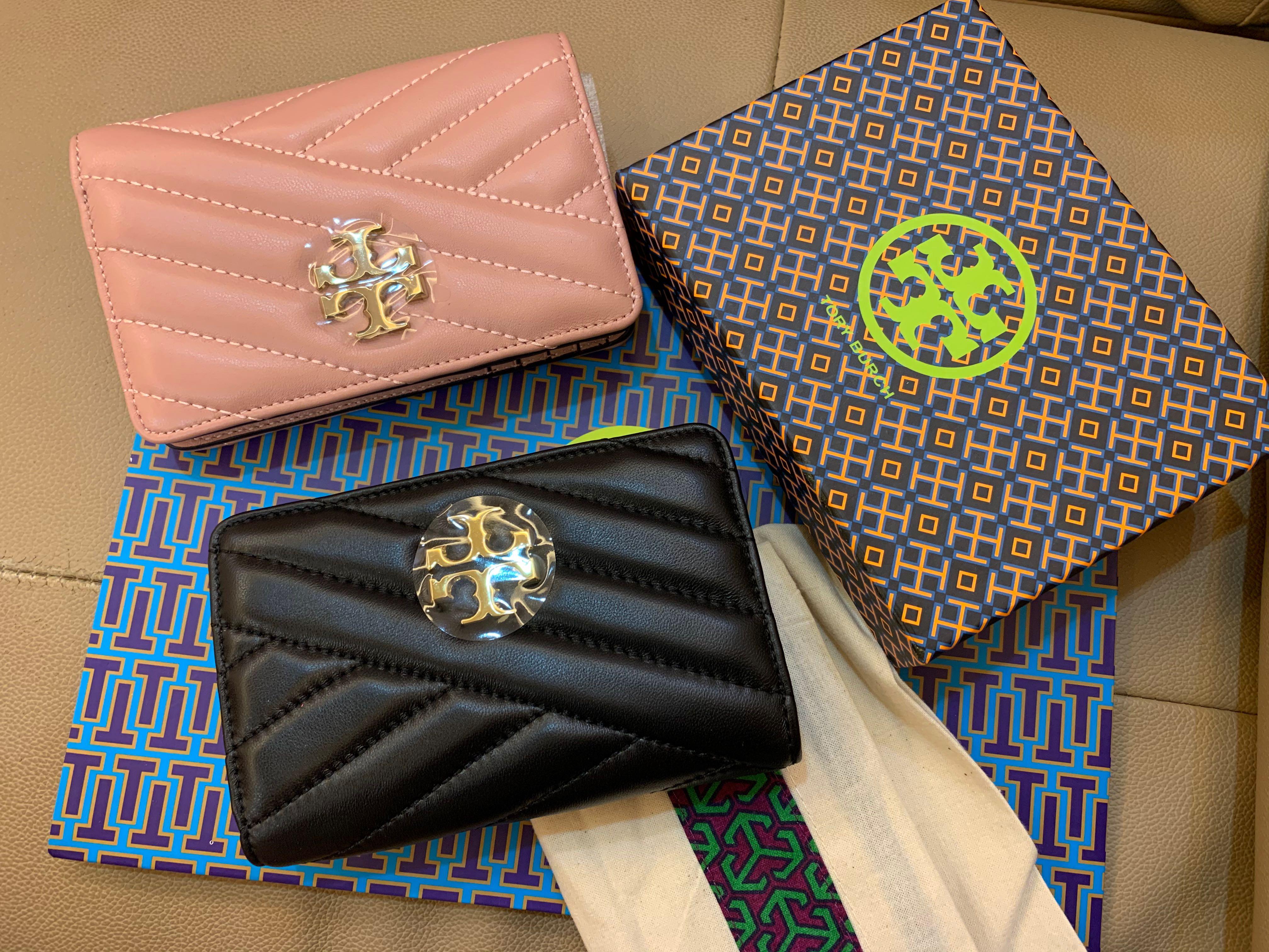 Ready Stock authentic Tory Burch Kira chevron medium wallet purse calf  leather, Women's Fashion, Bags & Wallets, Purses & Pouches on Carousell