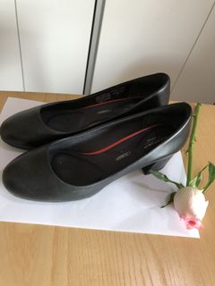 （分類：）位於 。 由 amyttll 提交（商品編號 1094184202，圖片 1）。簡介： 。