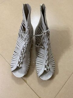 （分類：）位於 。 由 jaeheekang 提交（商品編號 1094287244，圖片 1）。簡介： 。