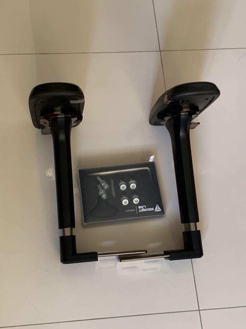 Secretlab 4D armrest (2020), Computers & Tech, Parts & Accessories ...
