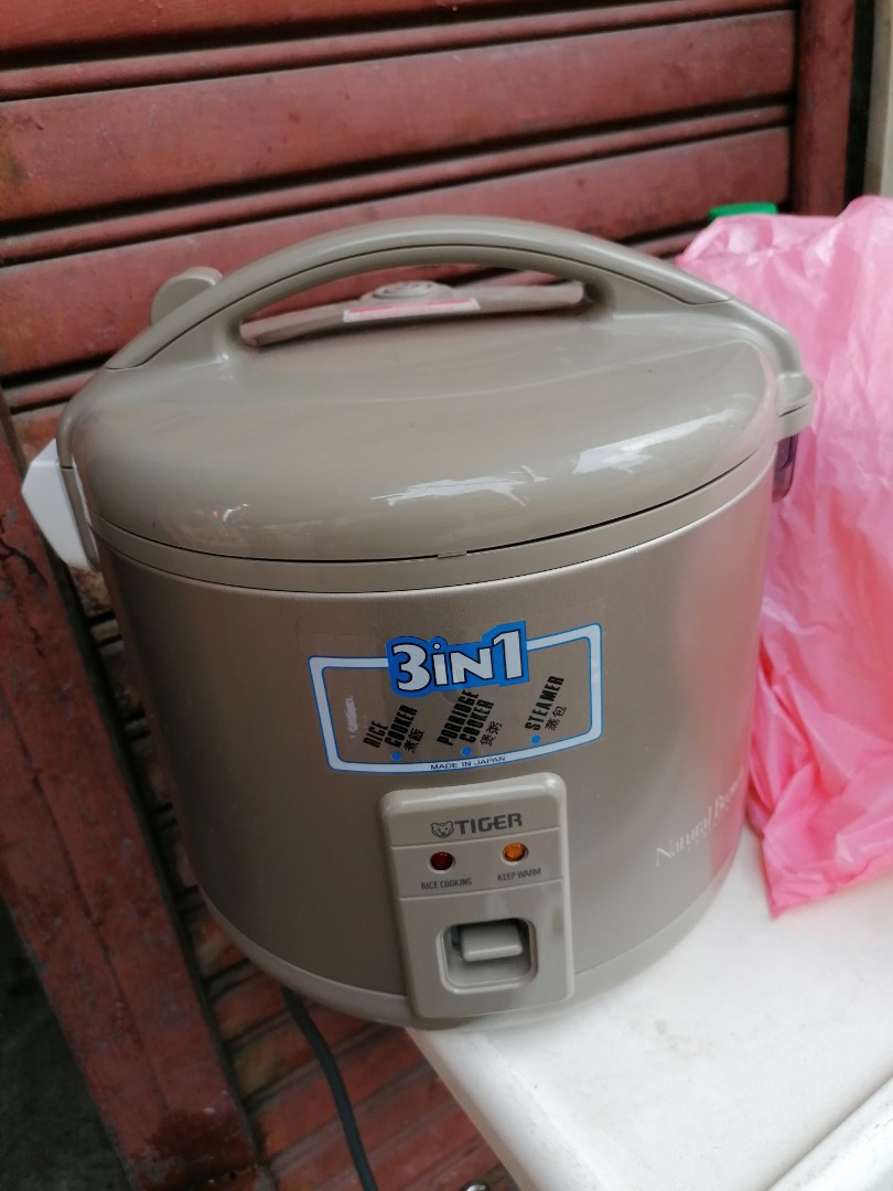 National Rice Cooker from Hong Kong, 1968, Three cup capaci…