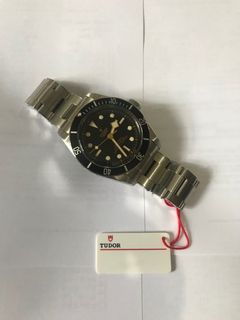 （分類：）位於 。 由 xrolex 提交（商品編號 1094309997，圖片 1）。簡介： 。