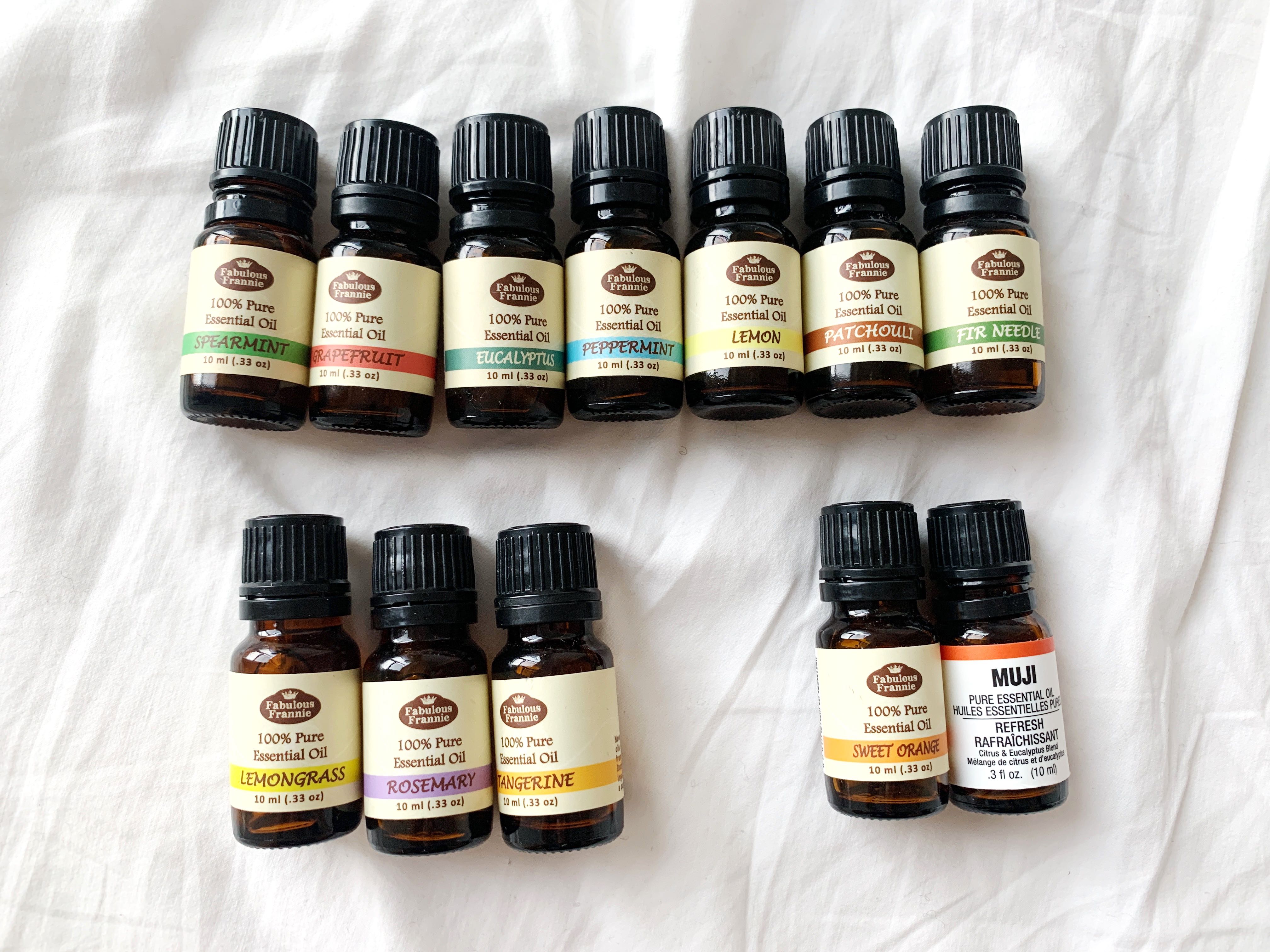 美國100 天然香薰精油usa Essential Oil 送半支muji 無印良品精油 美容 化妝品 指甲美容 香水 其他 Carousell