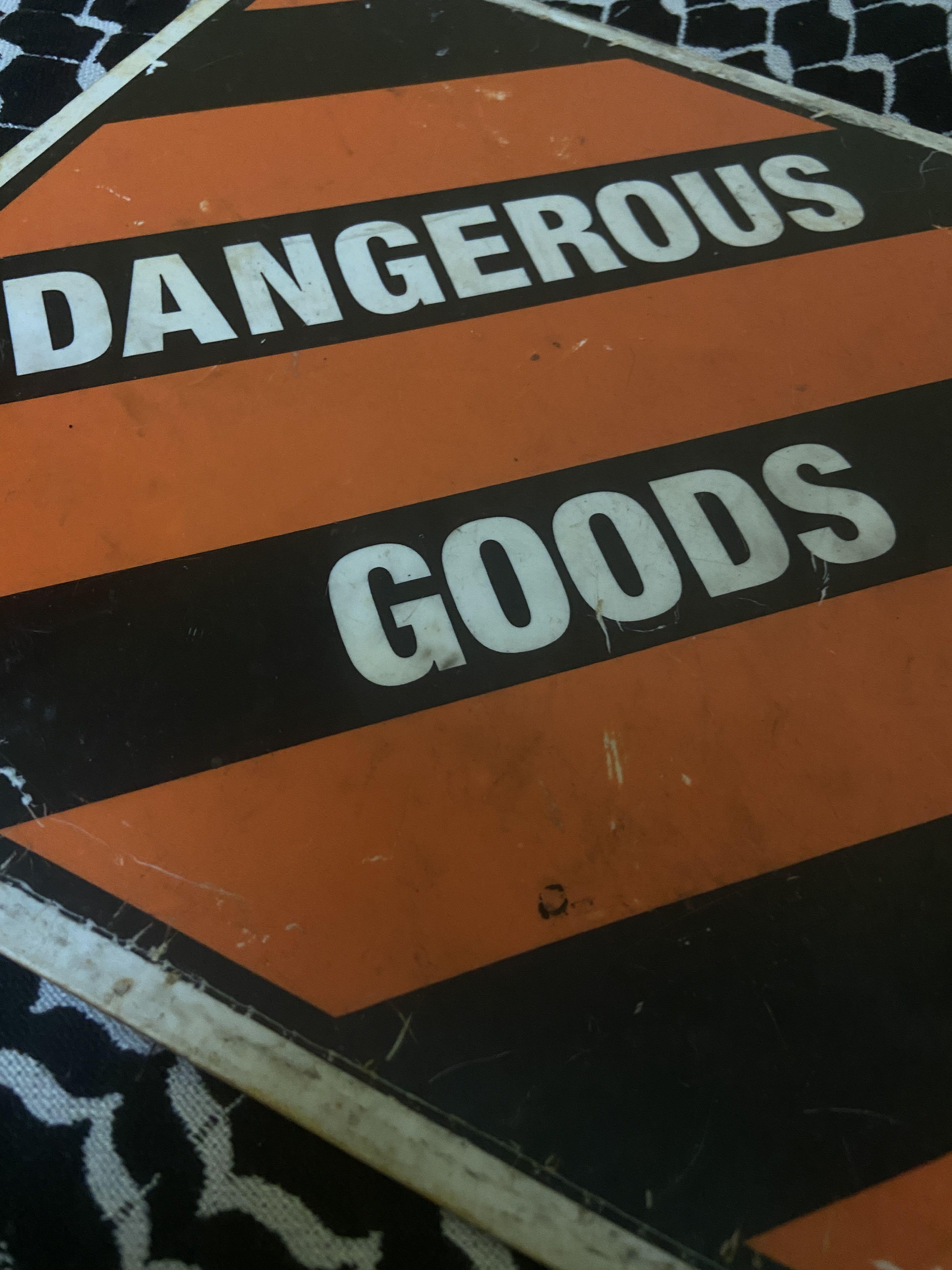 Vintage safety sign, Hobbies & Toys, Collectibles & Memorabilia, Vintage Collectibles on Carousell
