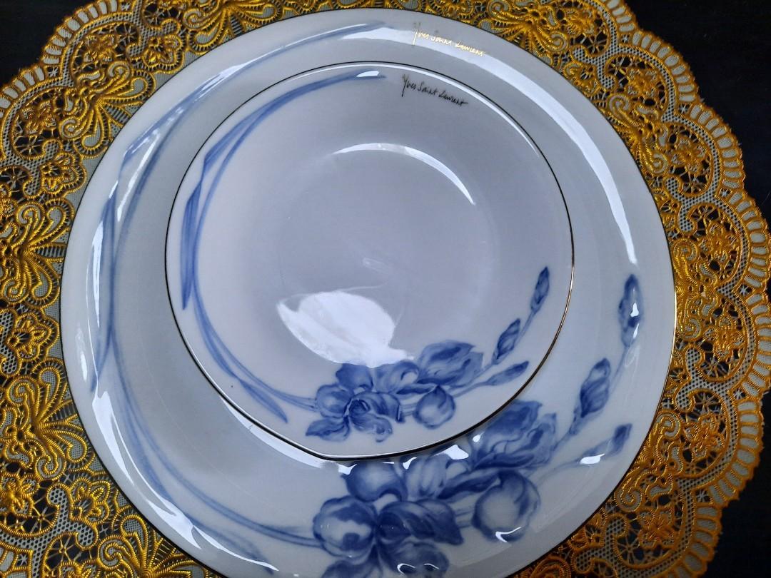 YSL plates (Category: Dinnerware & Cutlery) located in Quezon City. Submitted by pointyshoesandbags (Listing ID 1094196194, Image 1). Description: unused, no box small plate 15cm= 1k each big plate 23.5cm = 2k each all plates/set = 5k only.