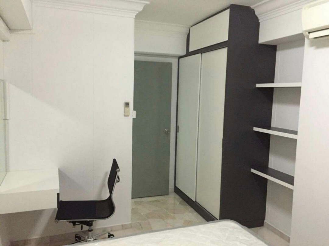 (Category: ) located in . Submitted by thessery (Listing ID 243193776, Image 1). Description: .