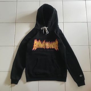 (Kategori: ) berada di . Dikirim oleh adhityaaa (ID iklan 1094454210, Gambar 1). Deskripsi: .