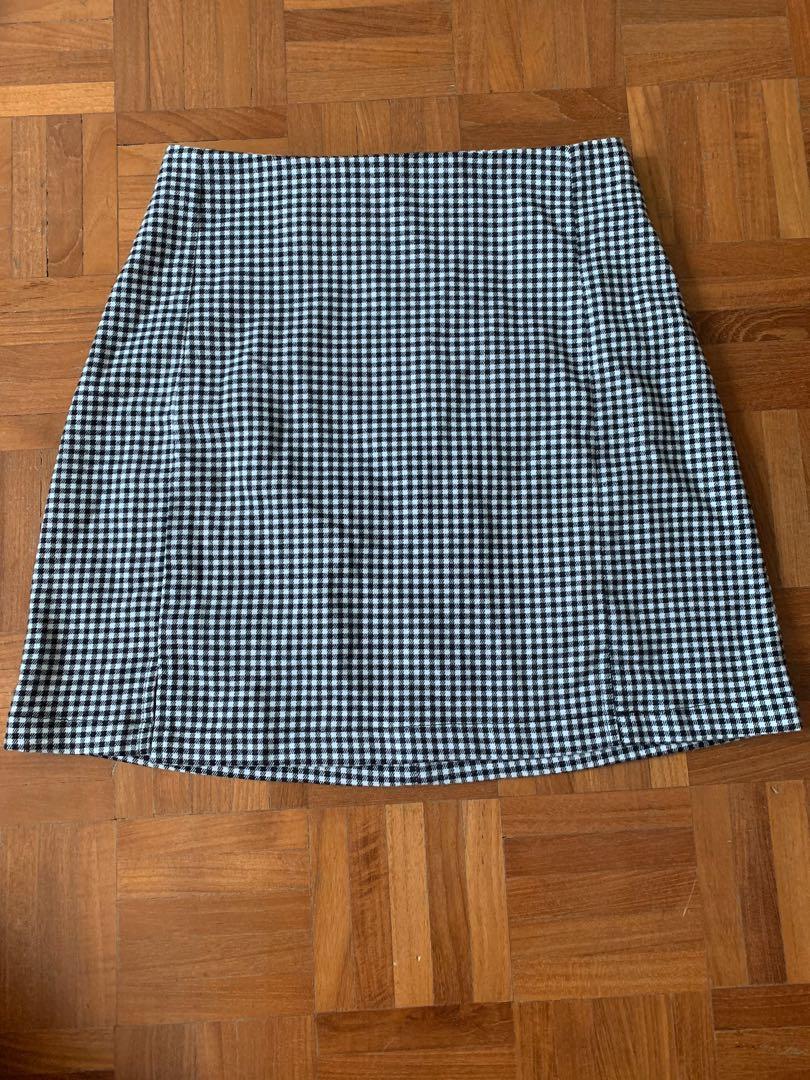 authentic brandy melville black and white chequered plaid cara skirt ...