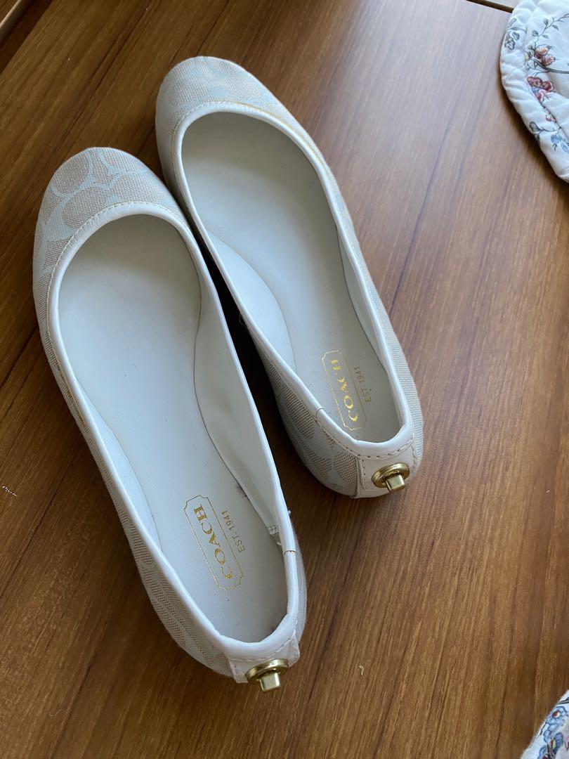 Coach white flats hot sale
