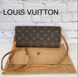 Pre Loved Louis Vuitton Monogram Pochette Twin Gm – Bluefly