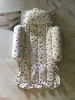 (Category: ) located in . Submitted by prelovedbyizzah_ (Listing ID 1094359128, Image 1). Description: .