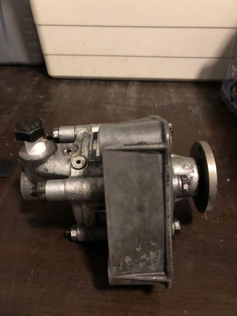BMW E34 Power Steering Pump, Car Accessories, Accessories on Carousell