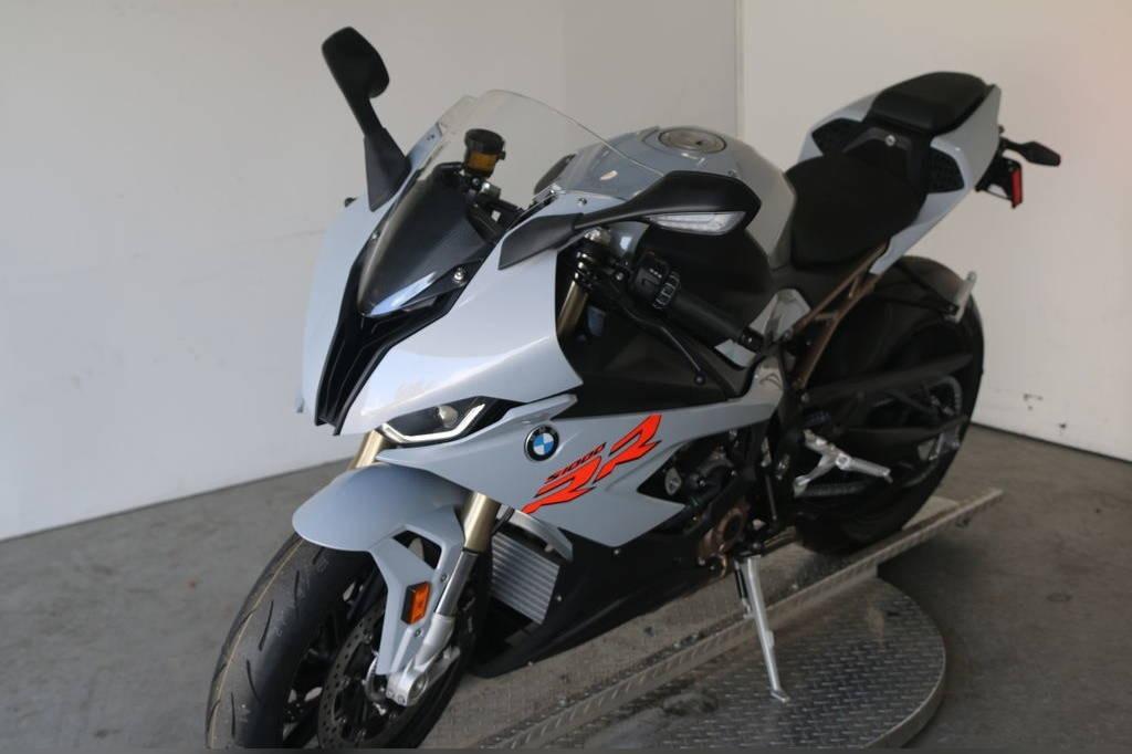 Bmw S1000rr Hockenheim Silver Motorbikes Motorbikes For Sale On Carousell