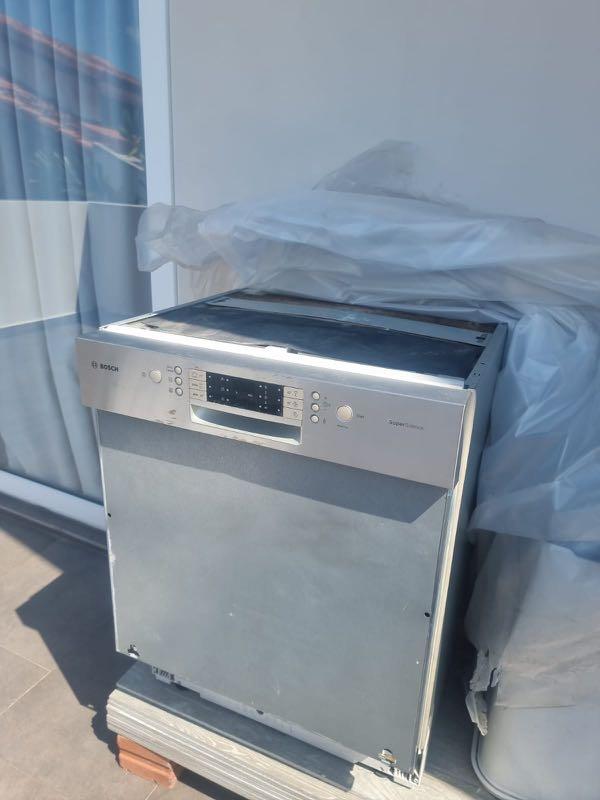 Bosch Dishwasher + Fisher & Paykel Dryer, TV & Home Appliances, Kitchen