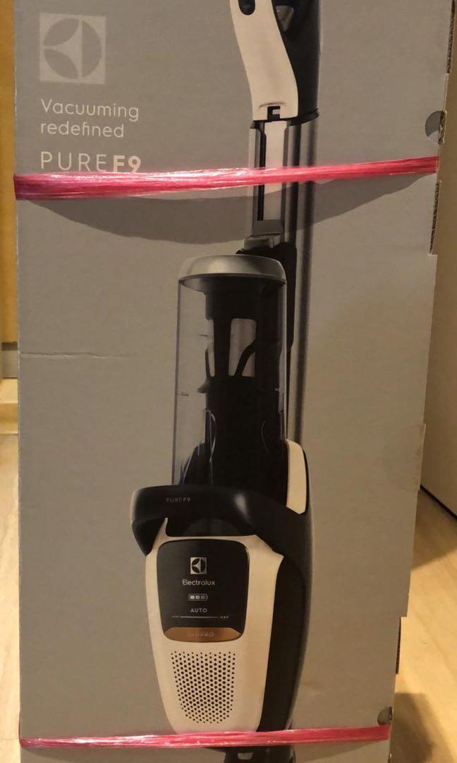 Pure F9 self-standing handstick vacuum cleaner - PF91-6BWF