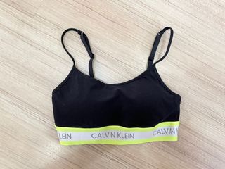 (Category: ) located in . Submitted by lyncloset01 (Listing ID 1094400948, Image 1). Description: .