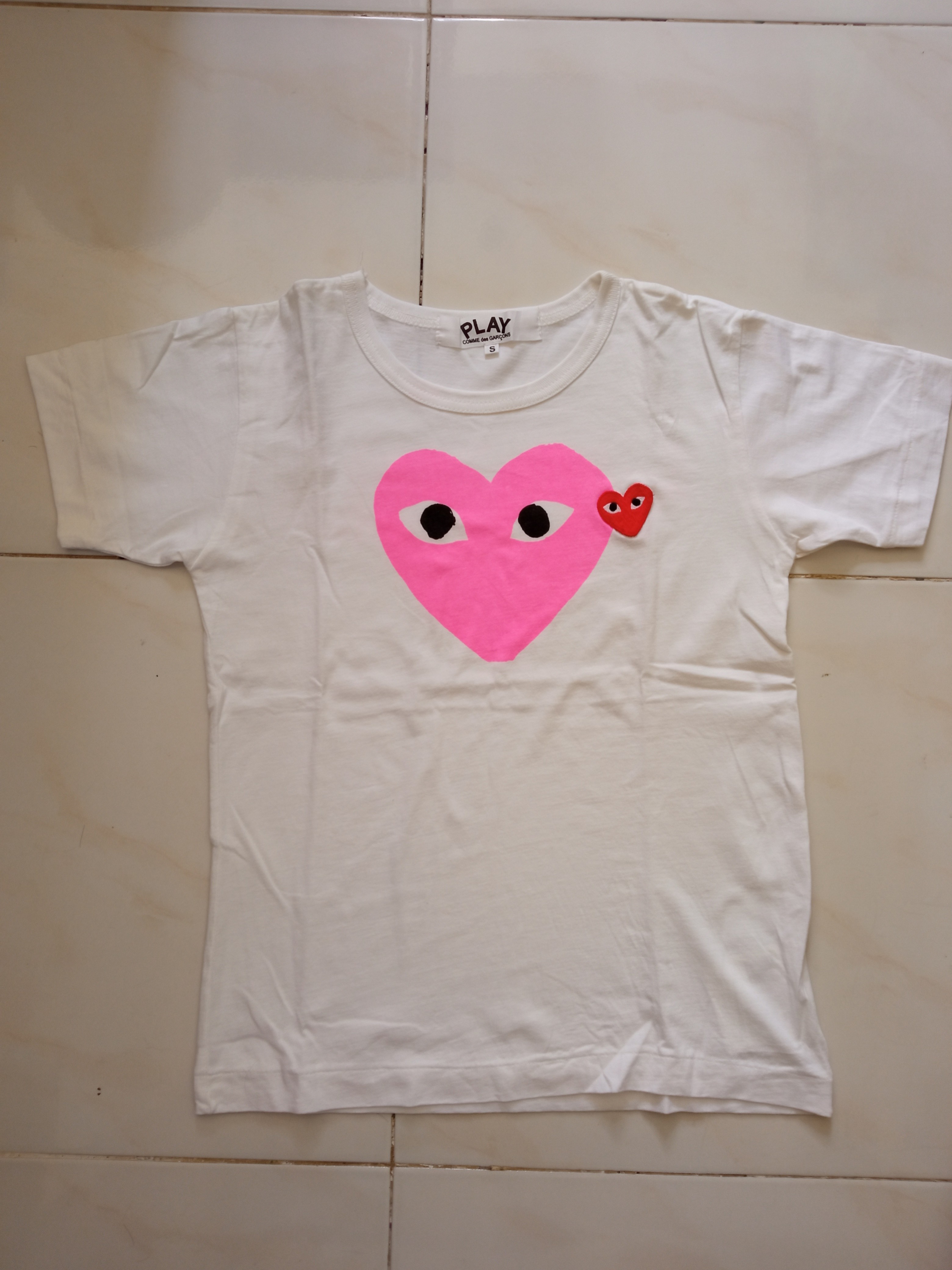 cdg pink heart t shirt