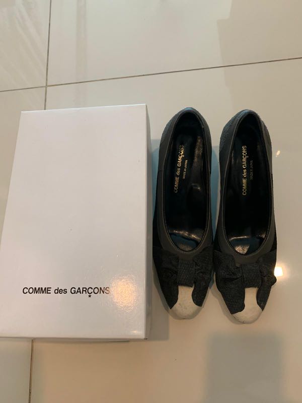 CDG WOMEN SHOES, Luxury, Sneakers & Footwear on Carousell