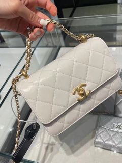 （分類：）位於 。 由 crystal.line 提交（商品編號 1094355050，圖片 1）。簡介： 。