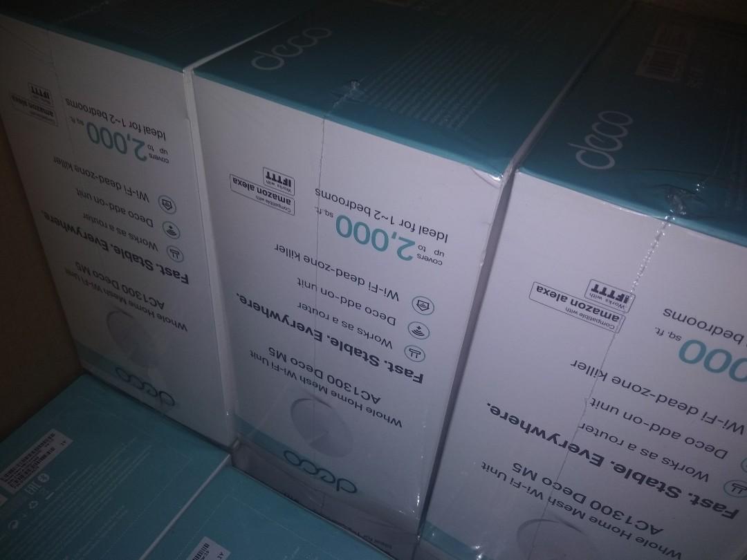 Deco M5 (Category: Networking) located in Pasig City. Submitted by Mpatron (Listing ID 1094553013, Image 1). Description: 9pcs available all brandnew.. sealed.